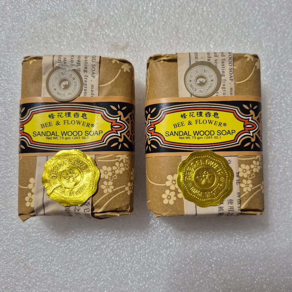 Bee & Flower Brand Sandalwood Soap Box Of 2 Bars 2.65 oz Each NEW